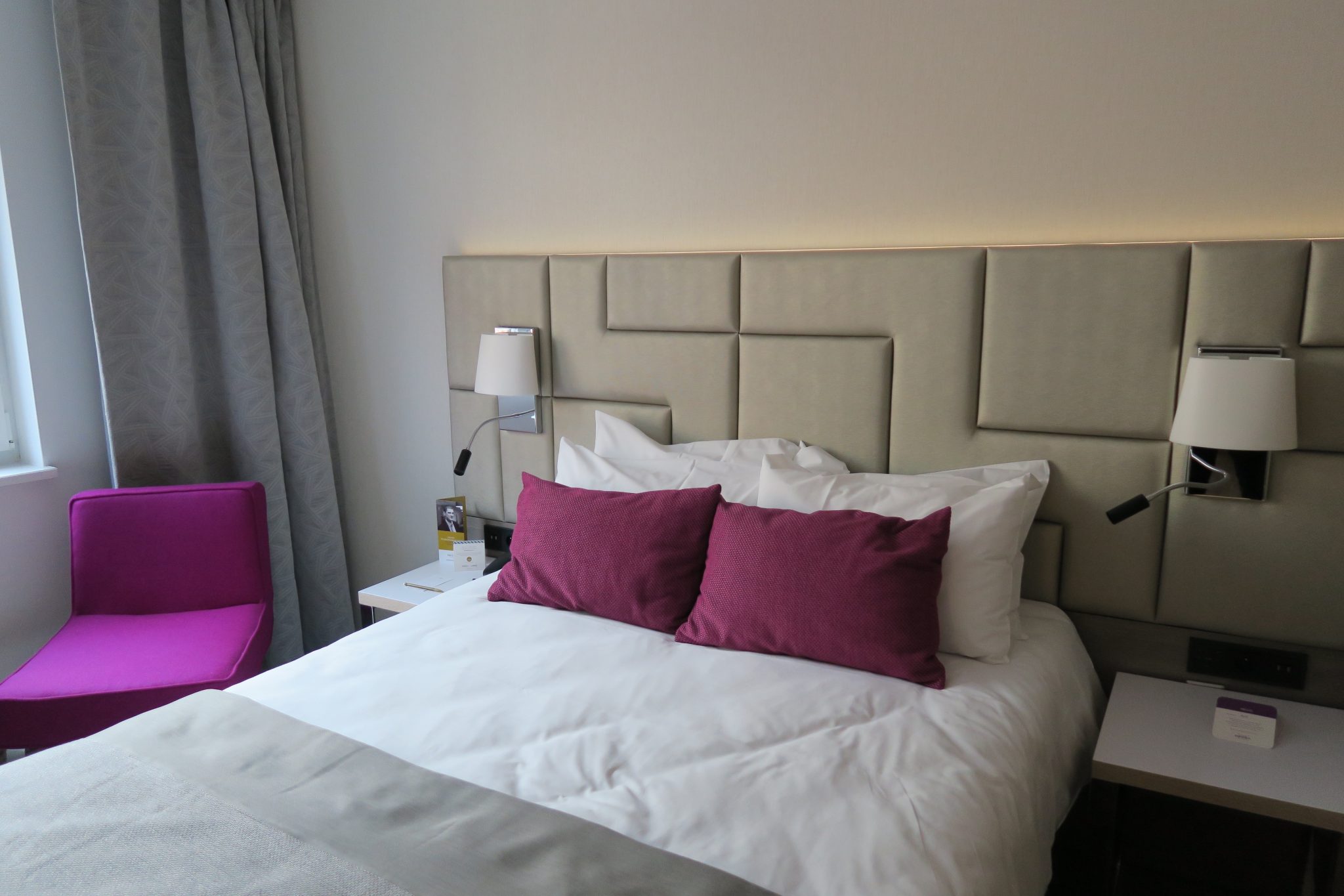 Poduszki i pościel hotelowa