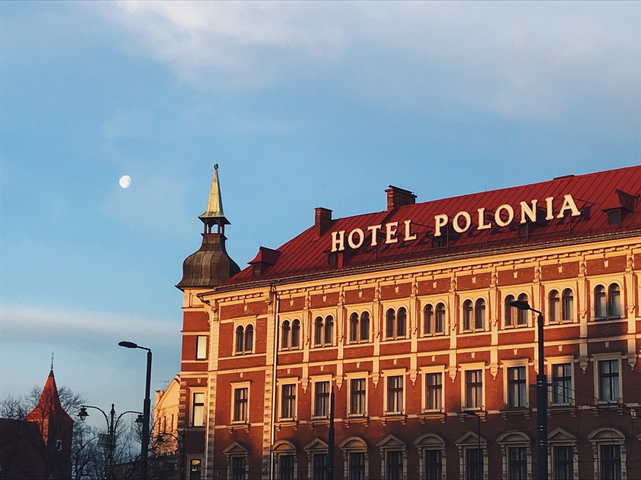 Normy prawne w polskim hotelu